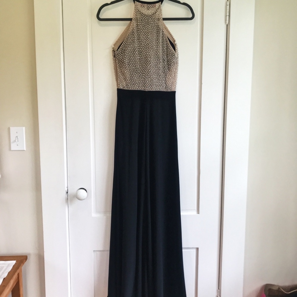 Black prom dress - Picture 2 of 3